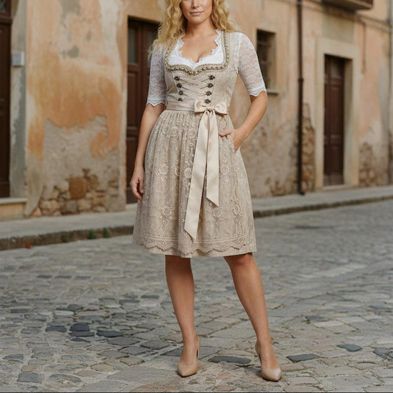 Anne | Klassischer Schnürmieder-Dirndl