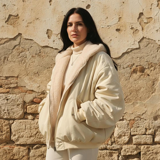 Zera | Bequeme und Warme Flausch-Jacke