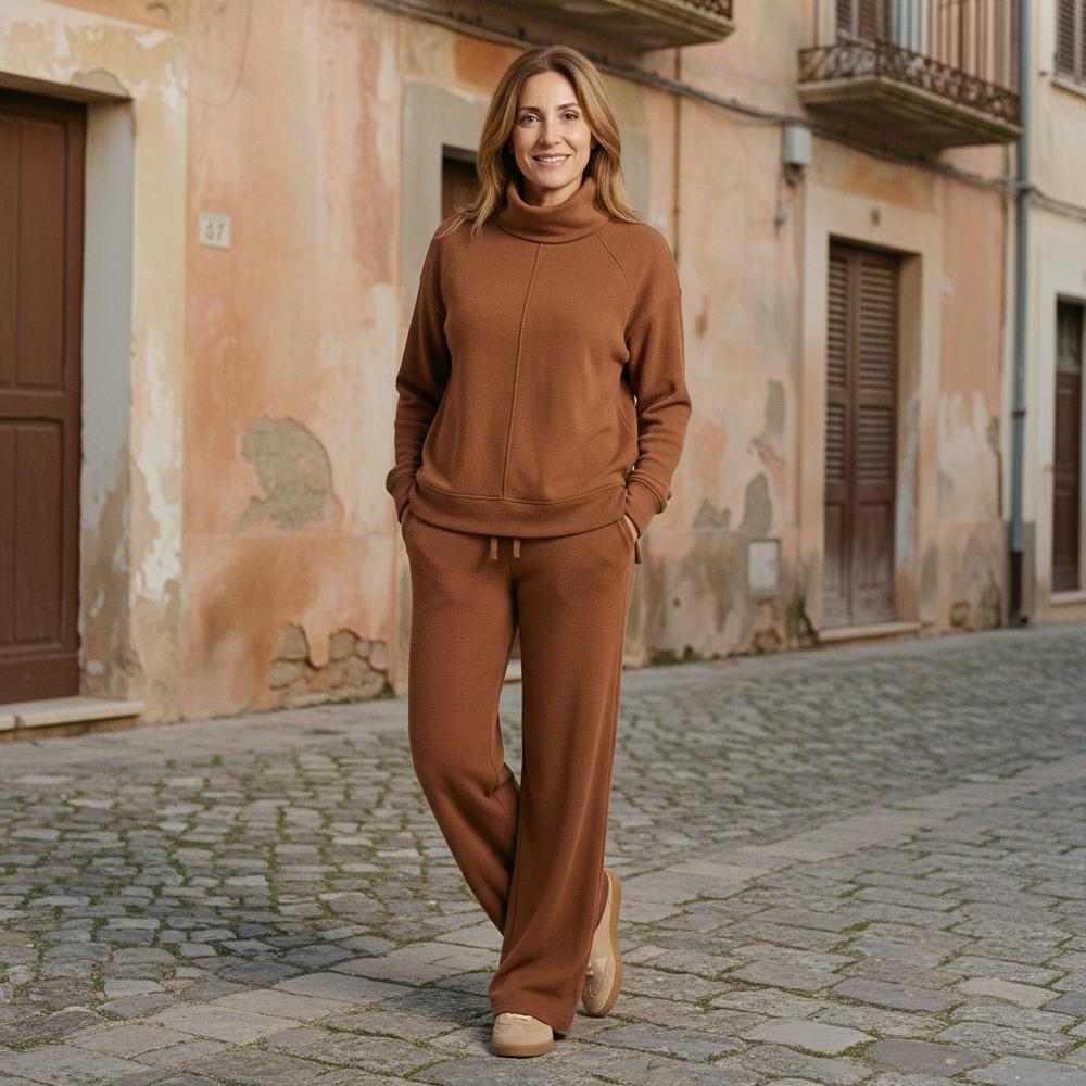 Rumie | Bequemes Set mit Mock-Necklinie