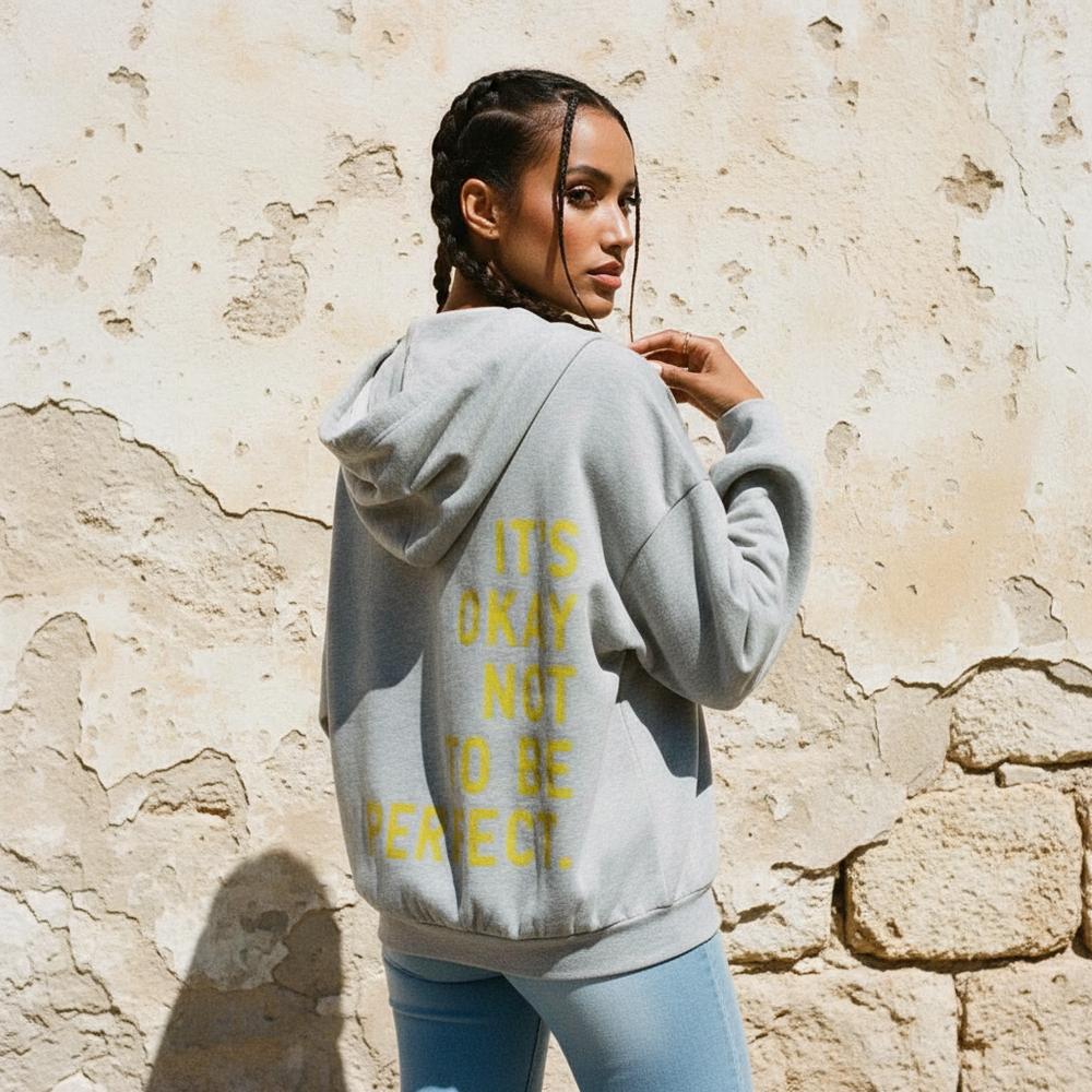 Ula | Bequemer Langärmel-Hoodie mit Rückenprint