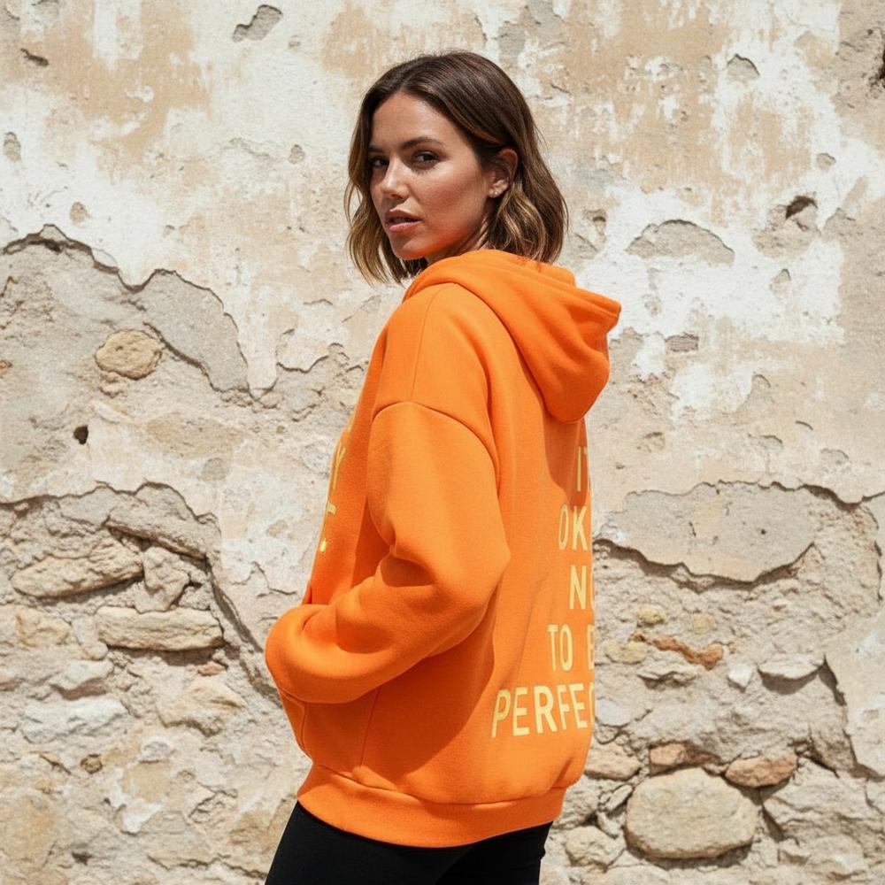 Ula | Bequemer Langärmel-Hoodie mit Rückenprint