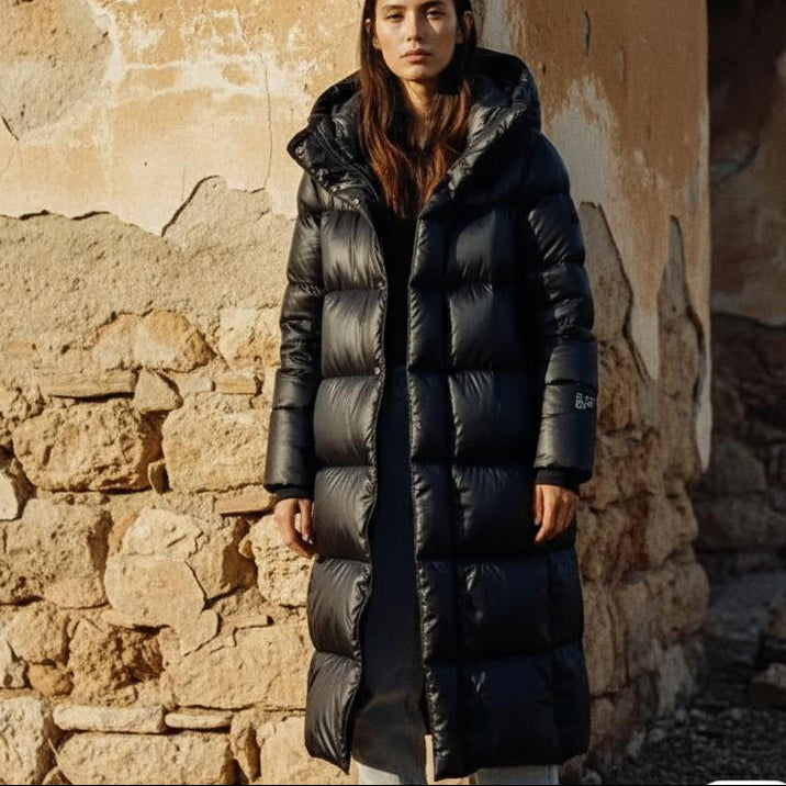 Esmeralda | Praktische, wasserdichte Daunen-Jacke