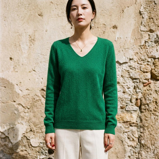 Malin | V-Ausschnitt Feinstrick Pullover