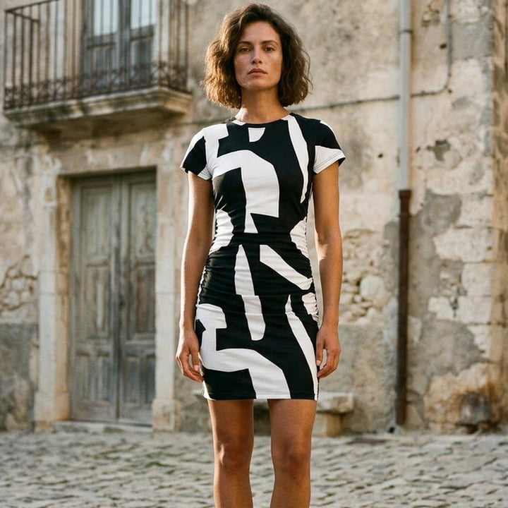 Salan | Kurzärmliges Gerafftes Kleid