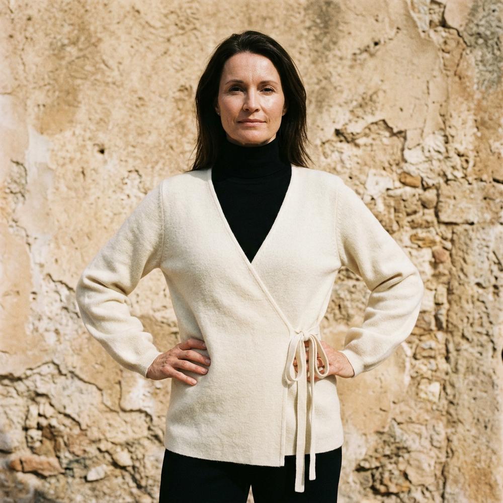 Yolan | Gewalkte Taillierte Strickjacke