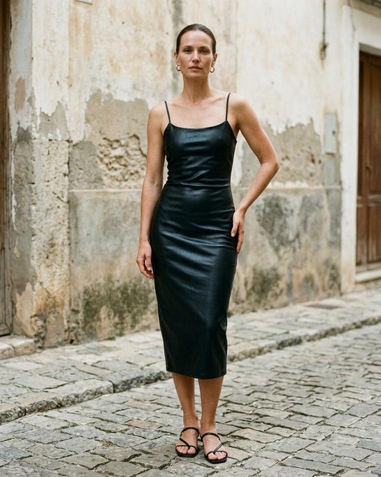 Macys Wear - Covar | Figurbetontes Ärmelloses Kleid Damen