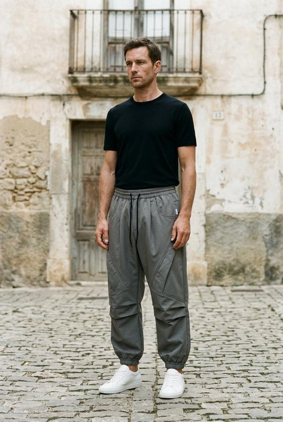 Macys Wear - Sedan | Mehrbahnig Konisch Hose Unisex