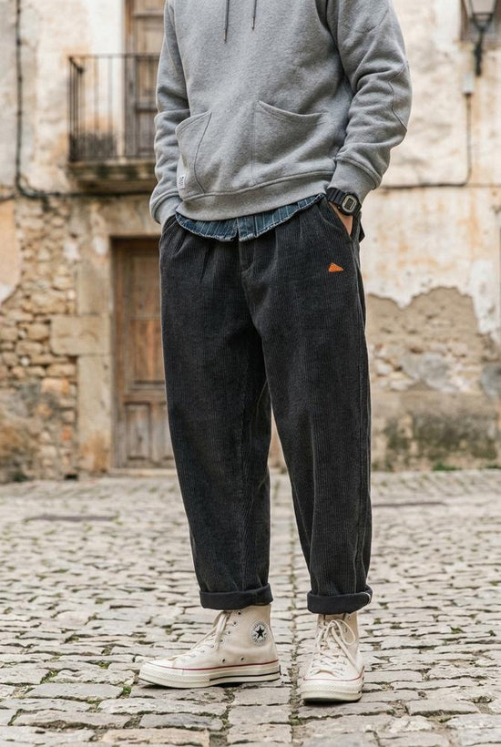 Macys Wear - Nirak | Lockere Gekrempelte Cordhose Unisex